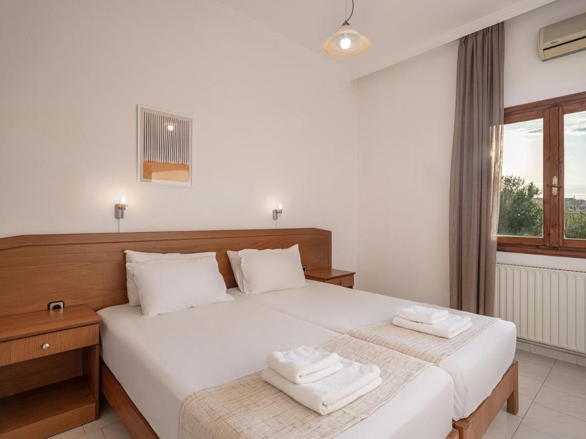 Artemis Apartments Stalos Room photo